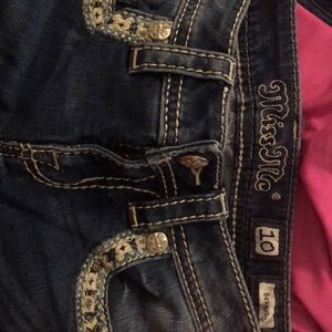 Girls Miss Me Bermuda shorts - LIKE NEW!!!